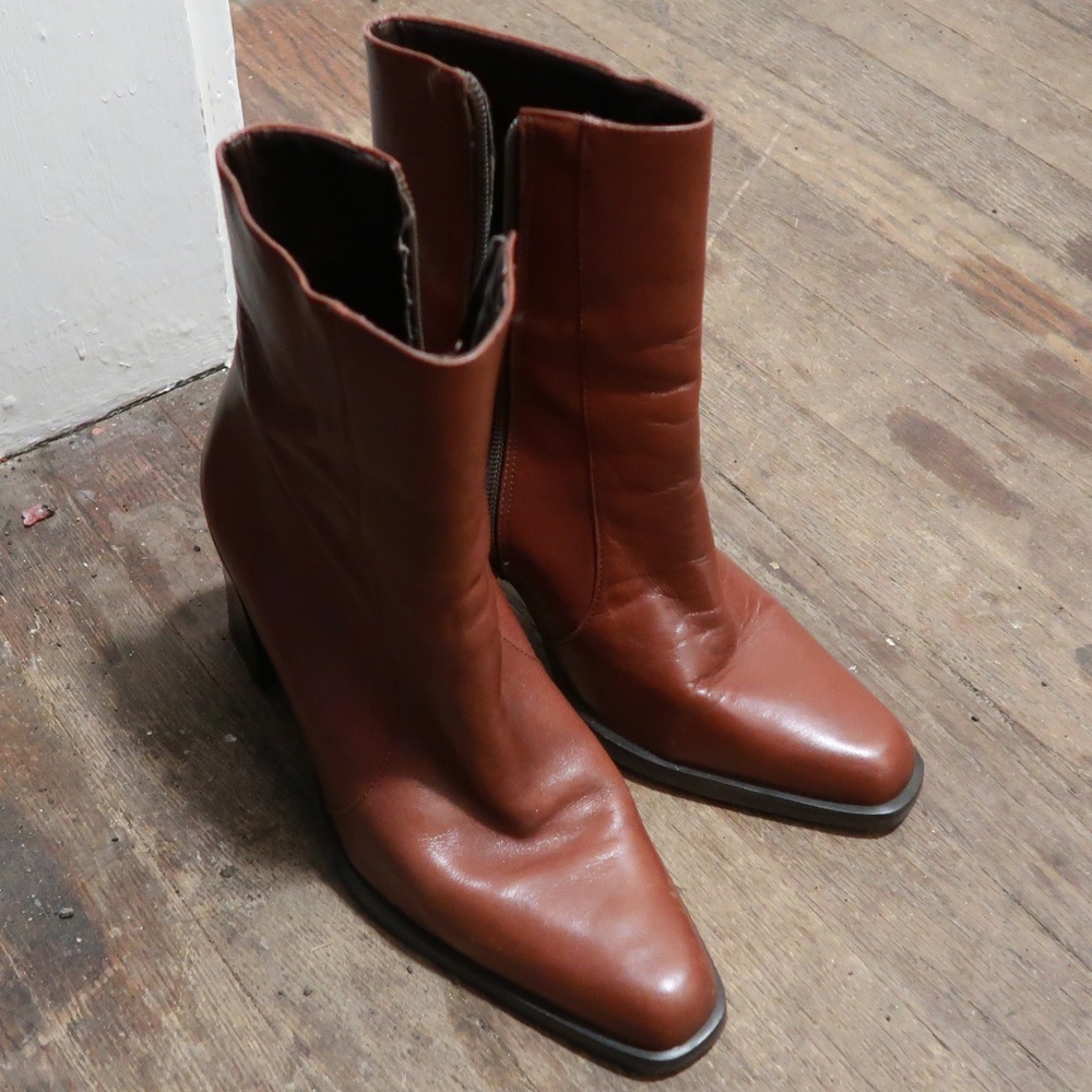 Nine West Chunky Heeled Brown Ankle Boots